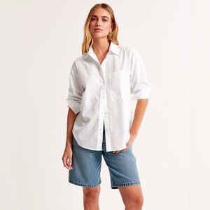 Abercrombie & Fitch Oversized Poplin Button-Up Shirt White Casual Button Down